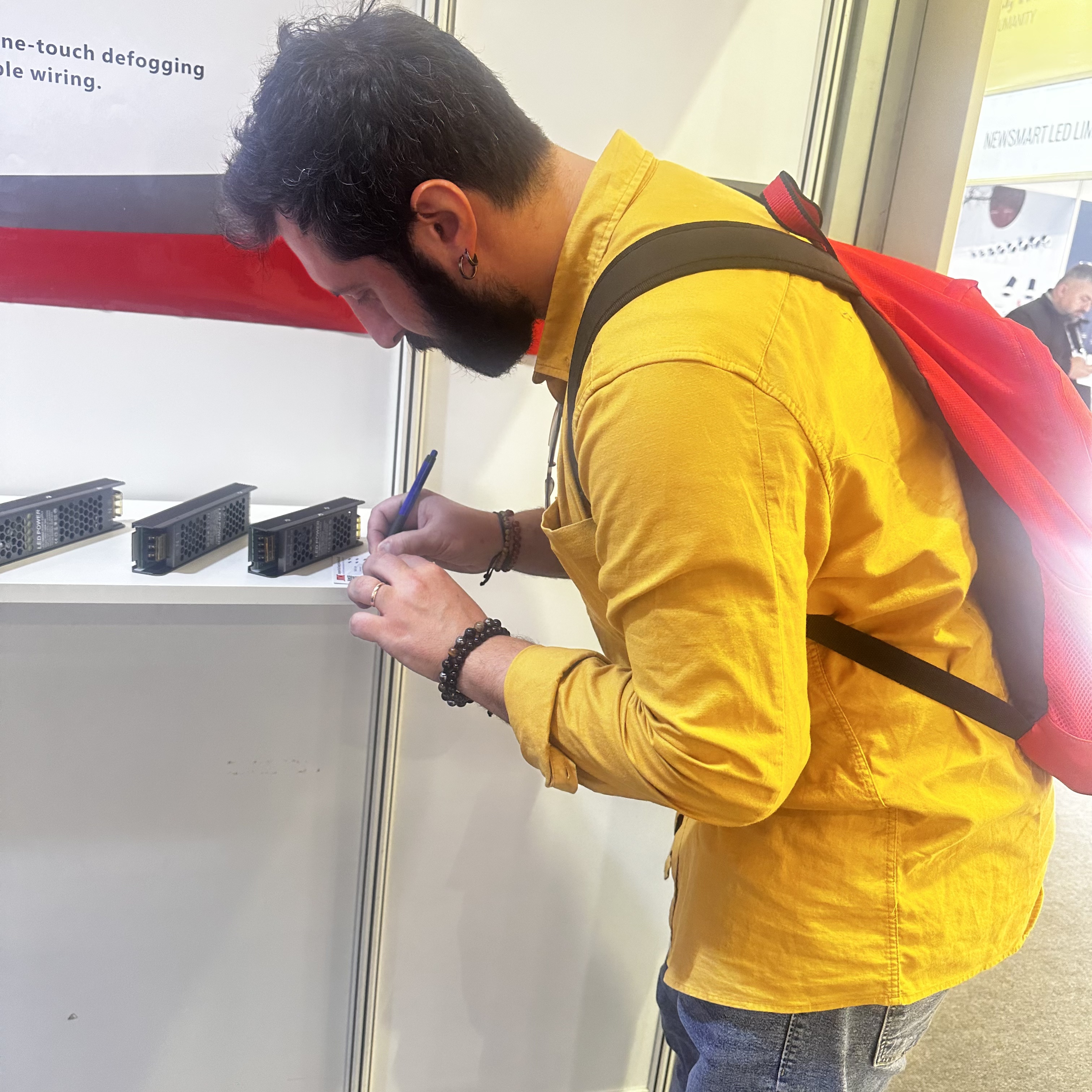 Electrónica Huachuang